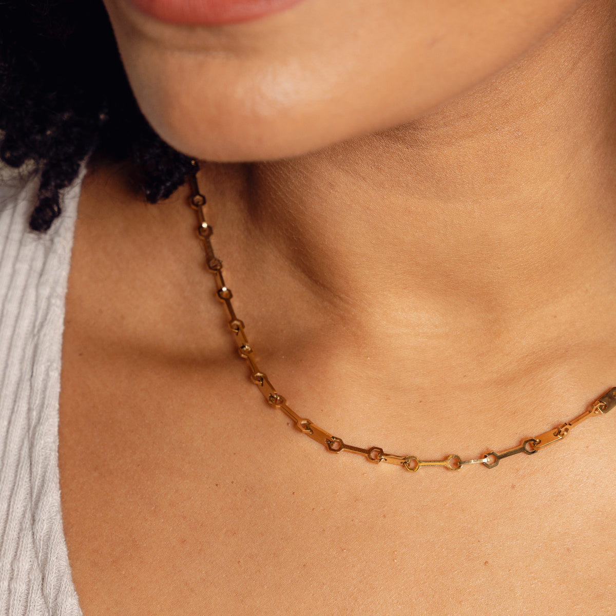 Tablet Clip Chain Necklace - Gold